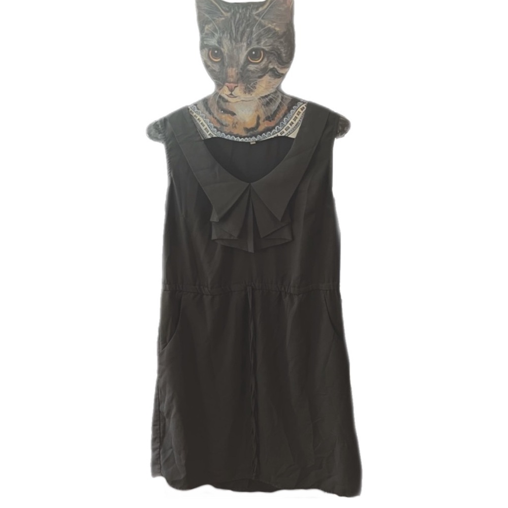 BeBop Ruffled Sleeveless Dress